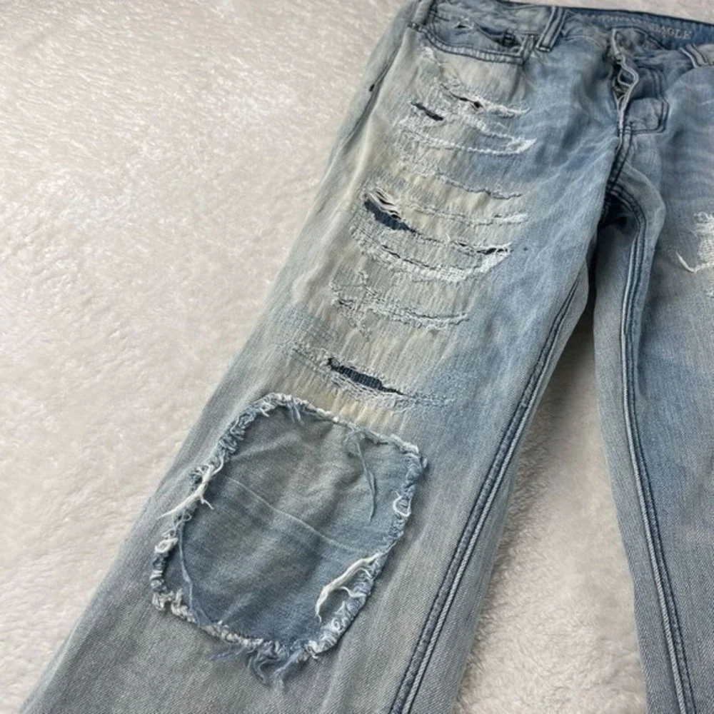 American Eagle Tomgirl Jeans Womens 8 Blue Button Fly‎ Distressed Patched Denim